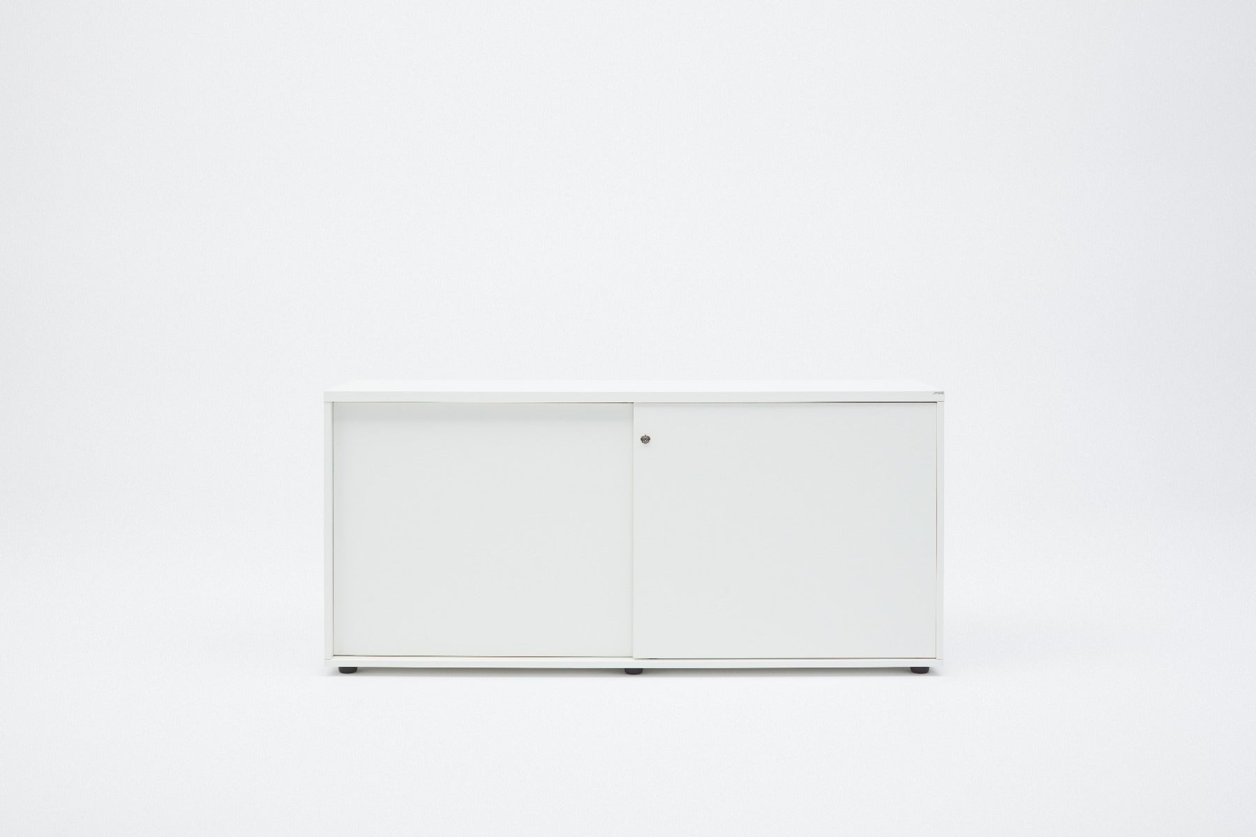 Standard-Schiebetürschrank