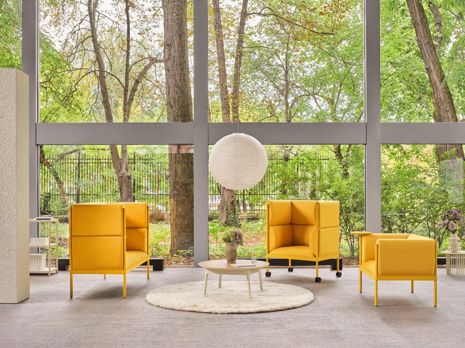 Stilt sofa high backed