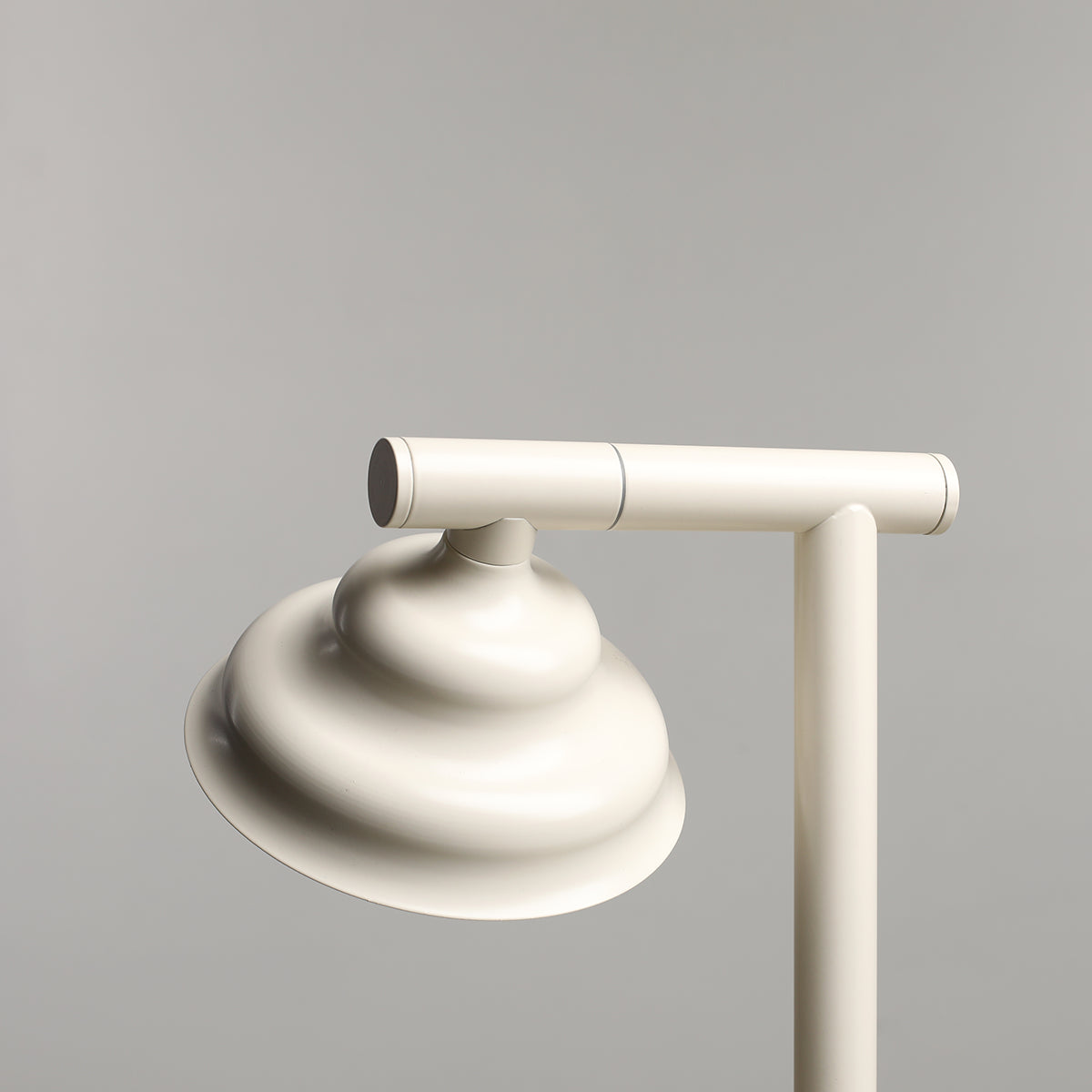 FALA desk lamp
