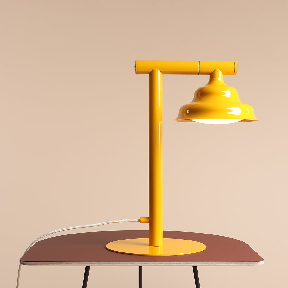 FALA desk lamp