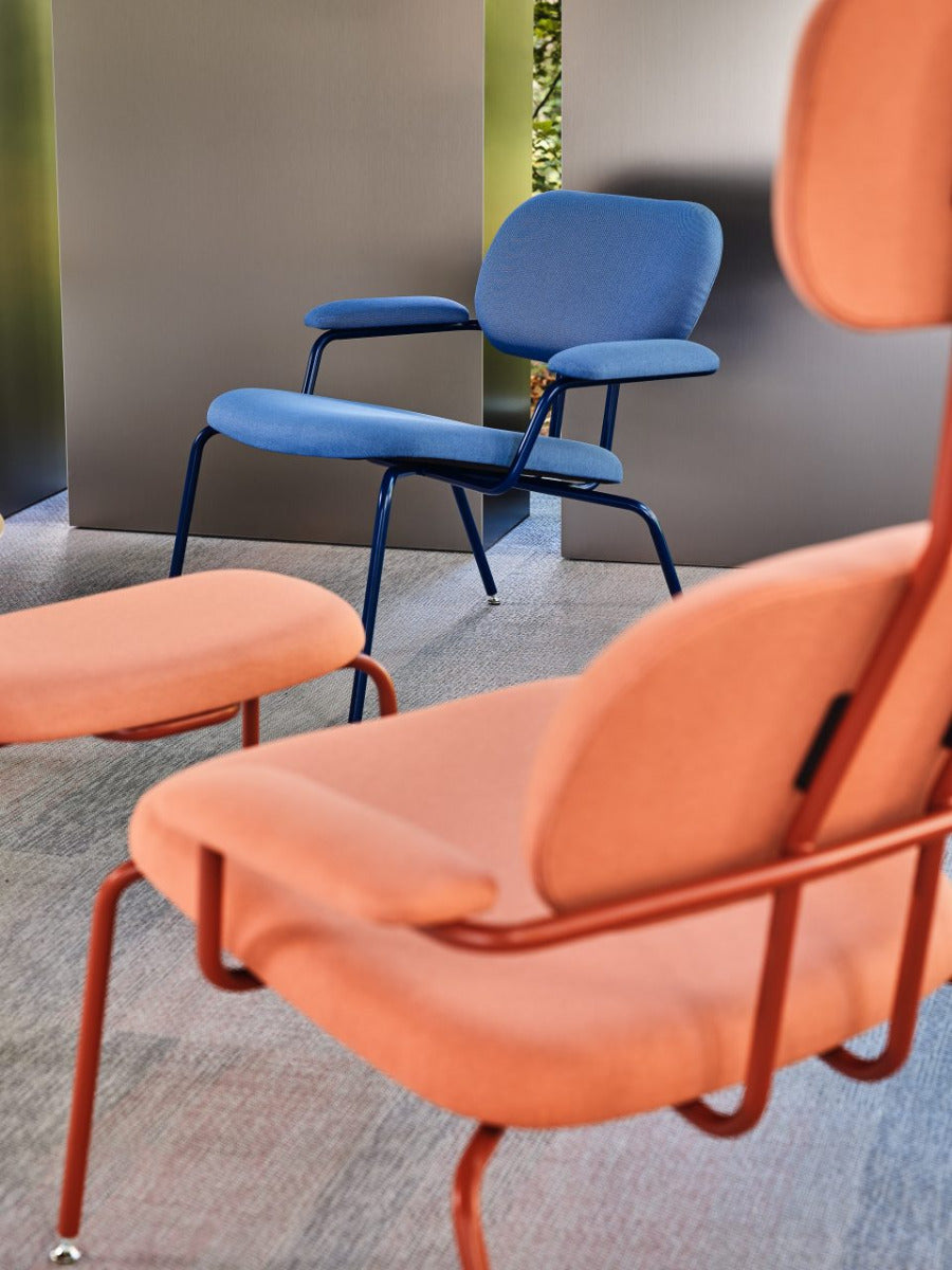 Neue gepolsterte Fußstütze