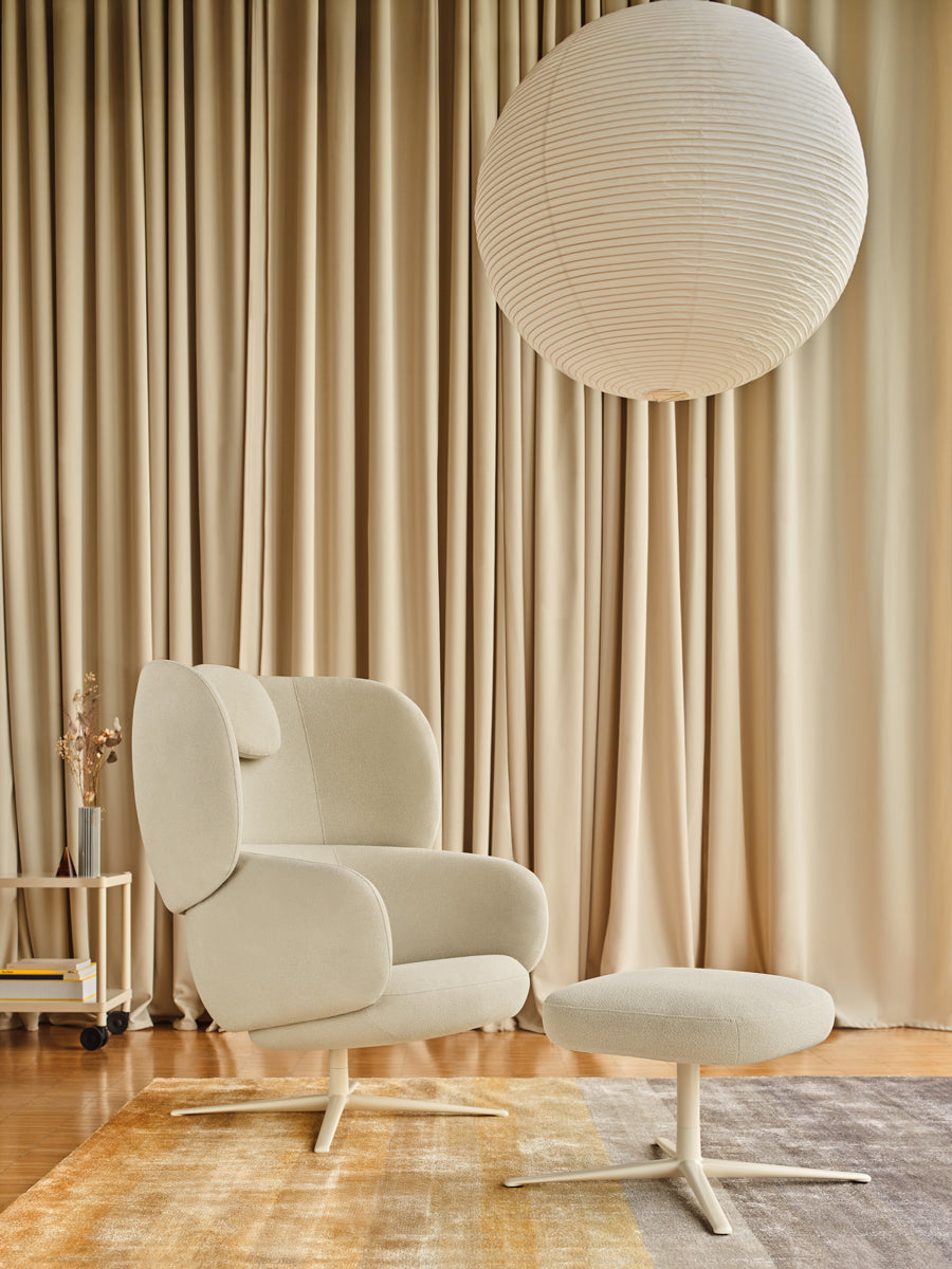 Großer Sessel mit drehbarem Kopfteil