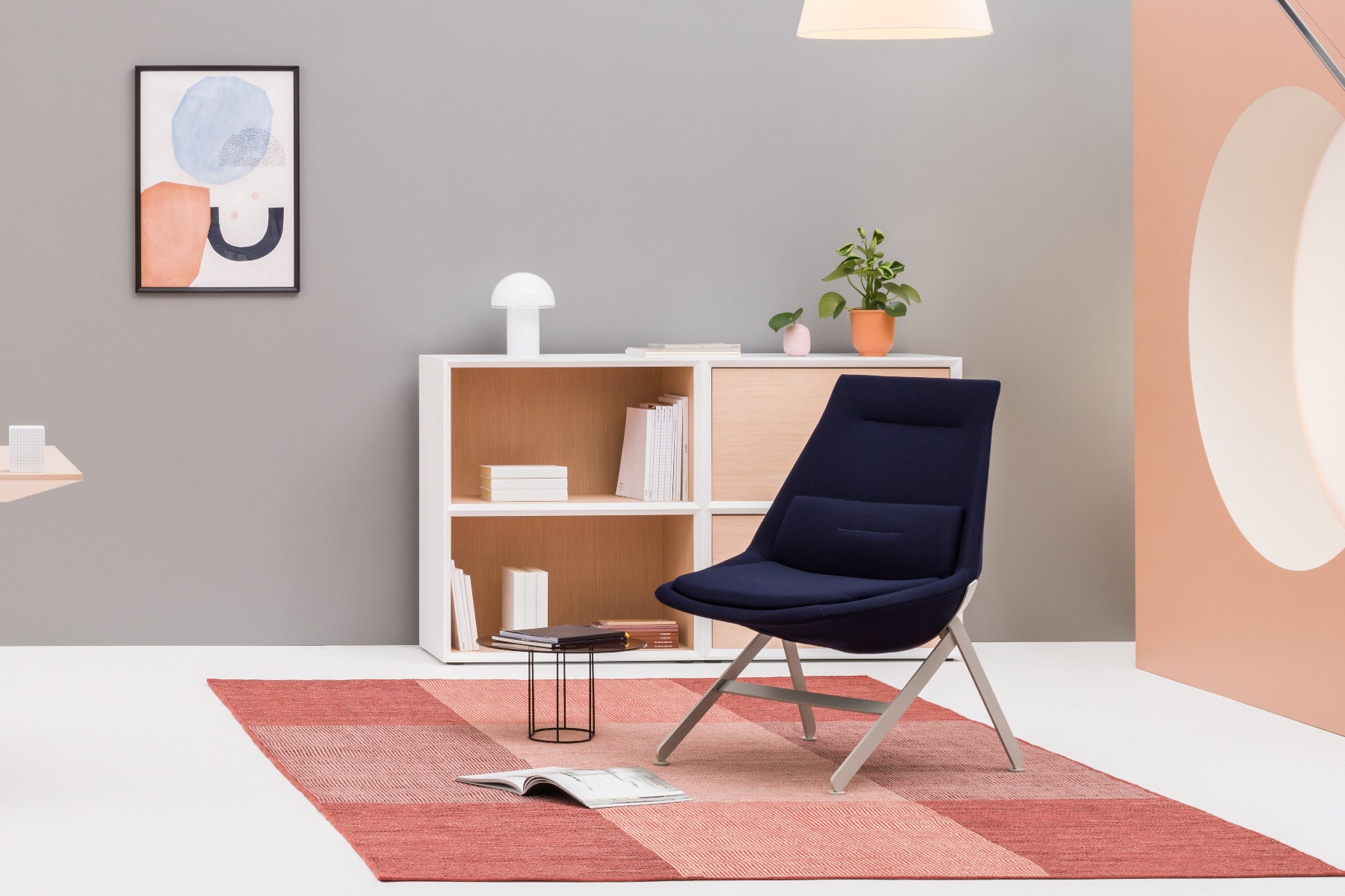 Schwerkraft-Bücherregal