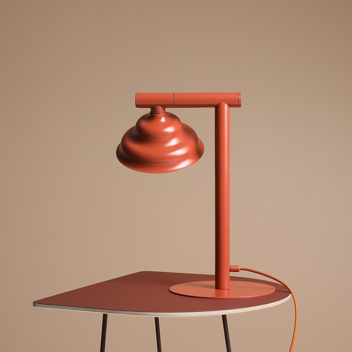 FALA desk lamp