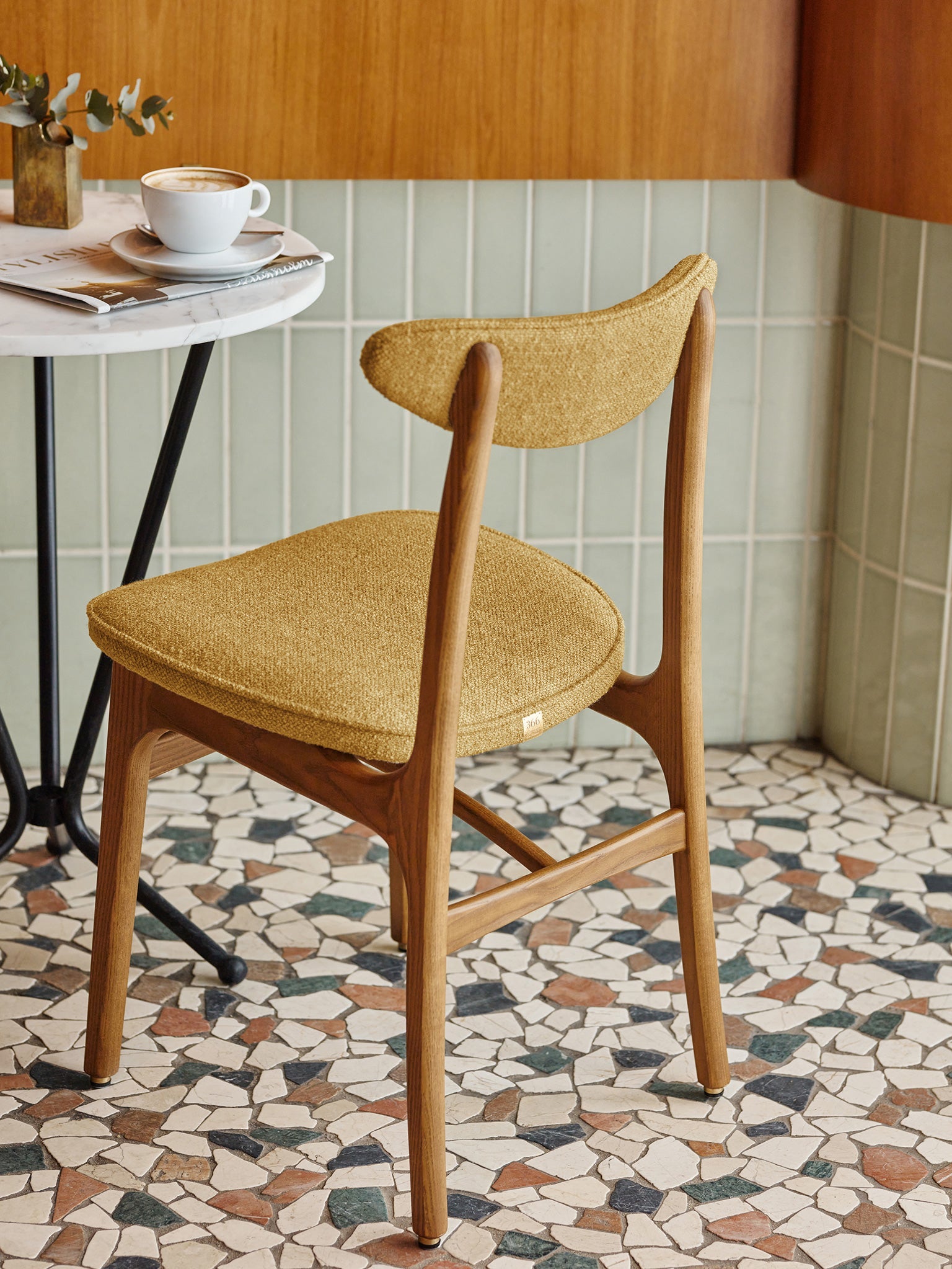 200-190 Chair in Boucle Creme