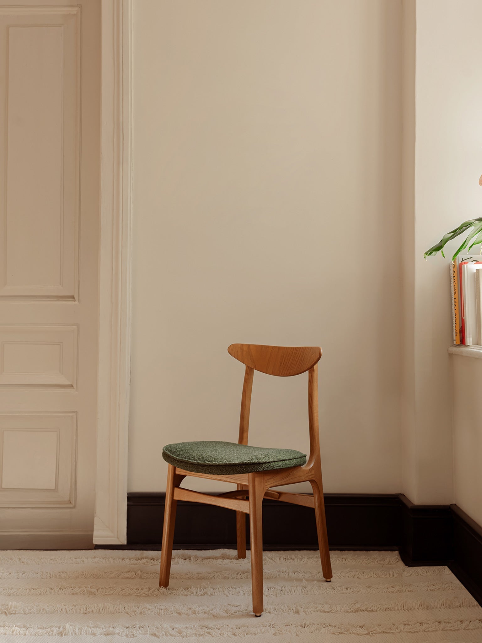 200-190 Chair Mix in Velvet Sierra