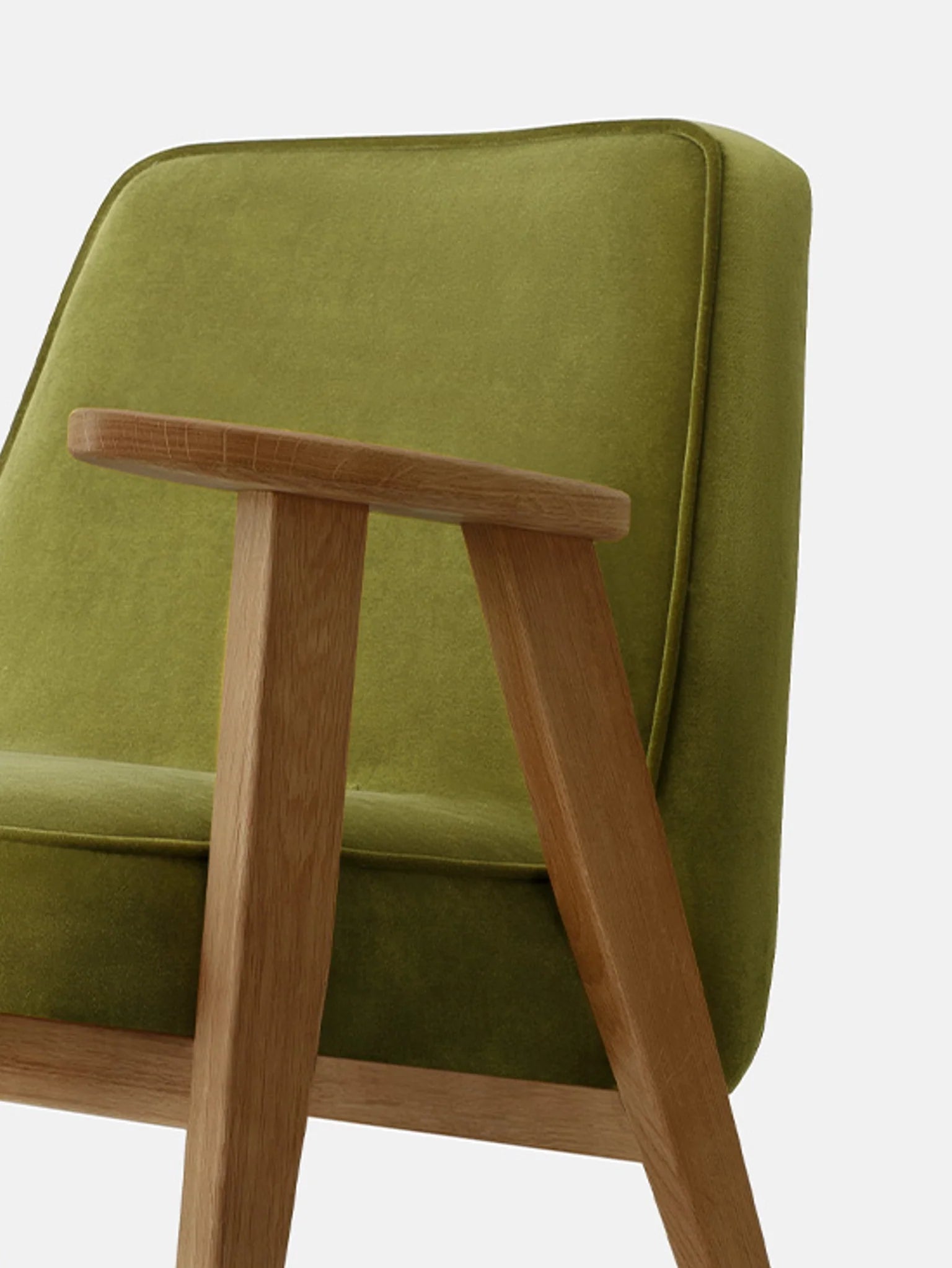 Sessel 366 in glänzendem Samt Olive