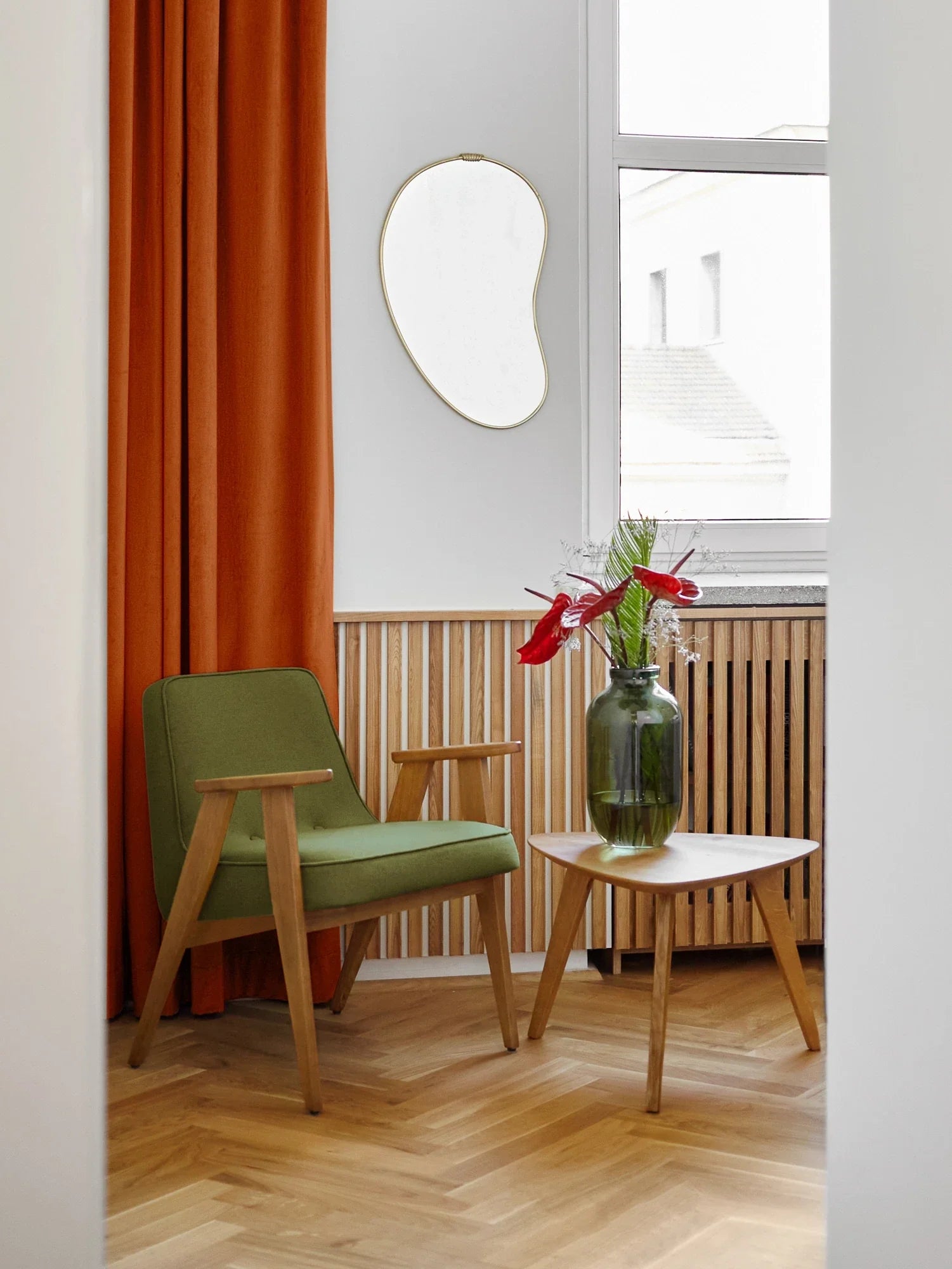 366 Dreieckiger Couchtisch S