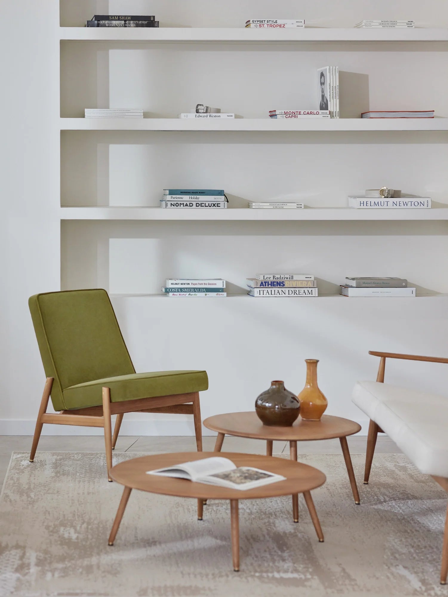 Fox Club Chair in Velvet Red Brick