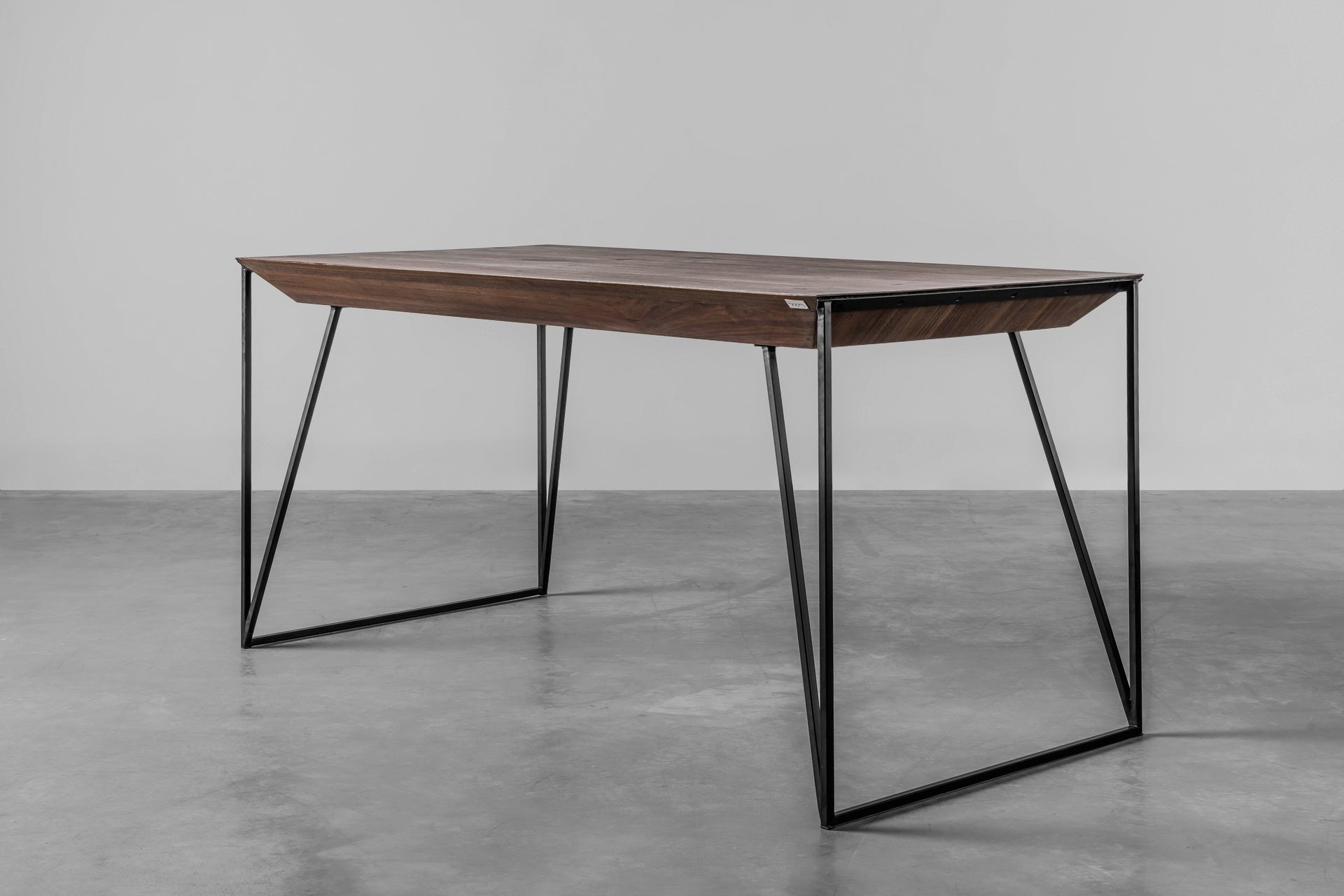 FRANCIS table