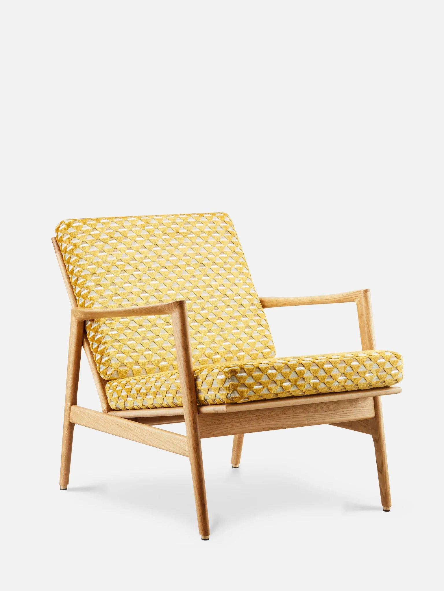 Stefan Lounge Chair in Uroko Moutarde Casamance