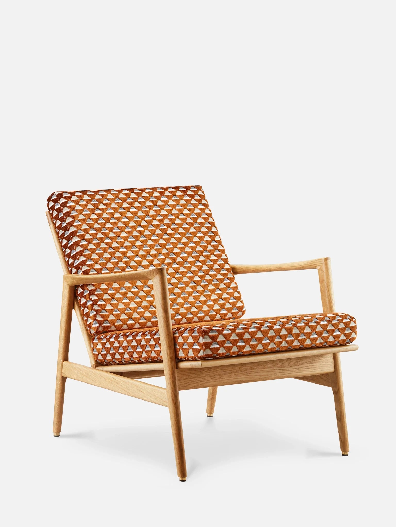 Stefan Lounge Chair in Uroko Roux Casamance