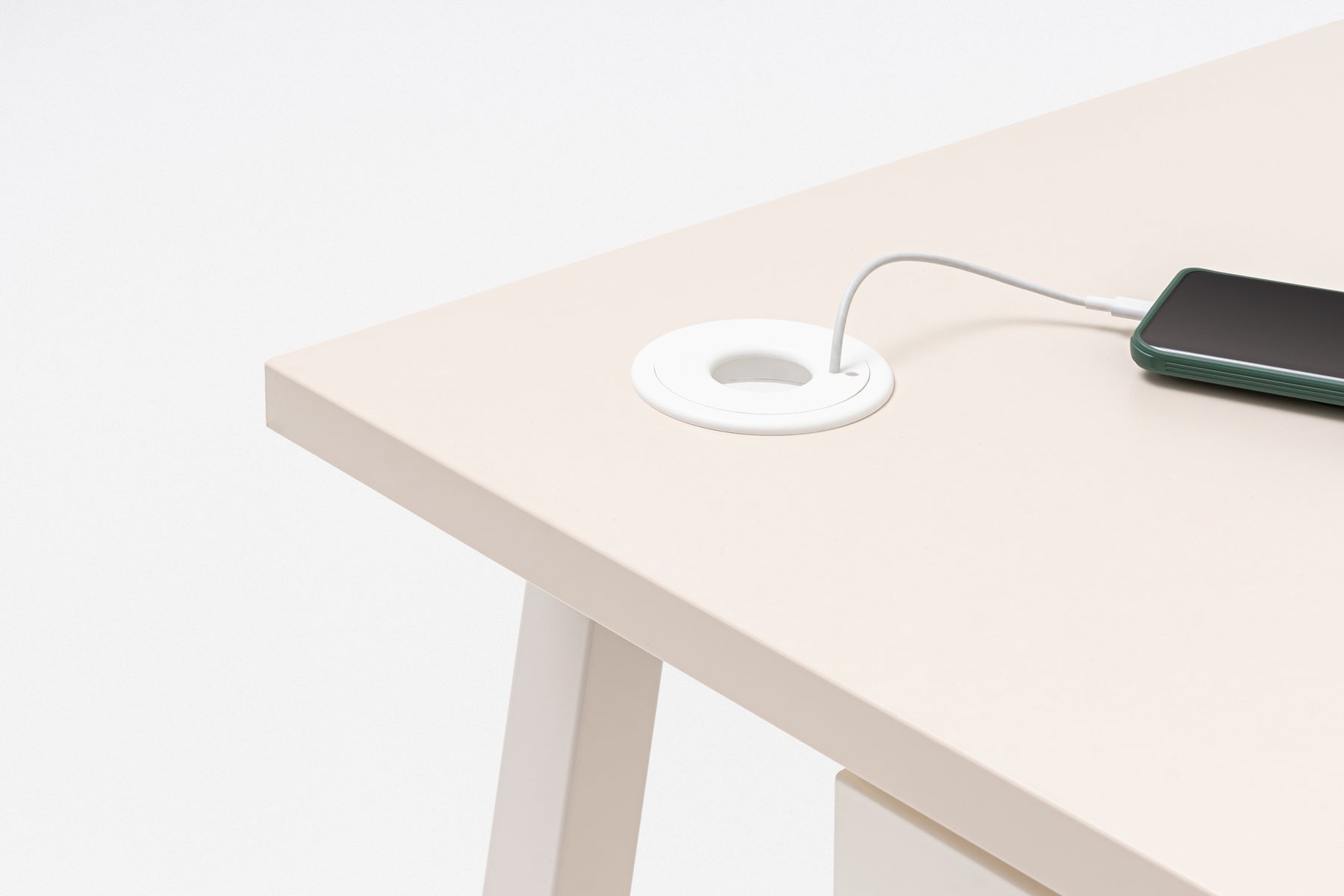 Valde modular reception desk