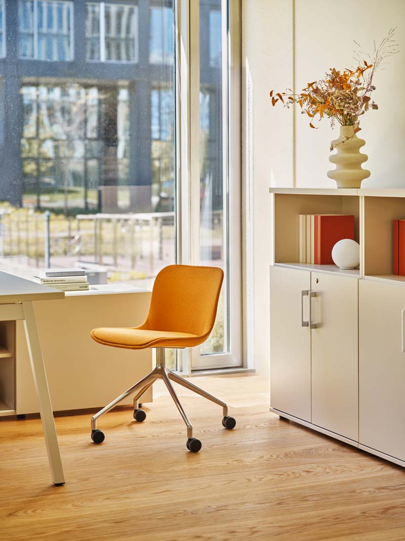 Gestell aus poliertem Aluminium für den Baltic Chair