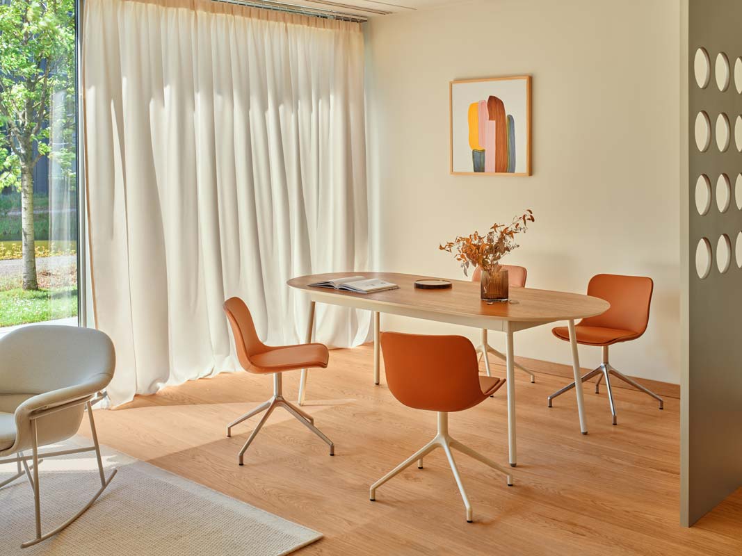 Gestell aus poliertem Aluminium für den Baltic Chair