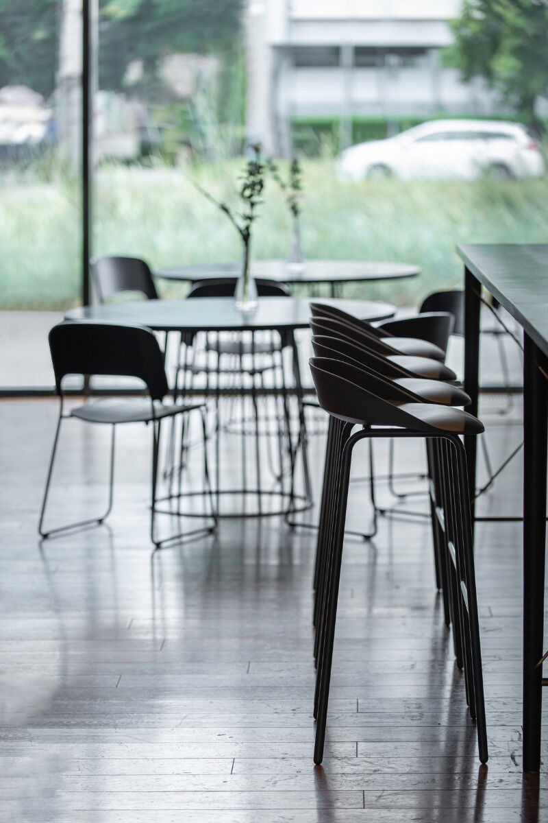 Team high stool plastic