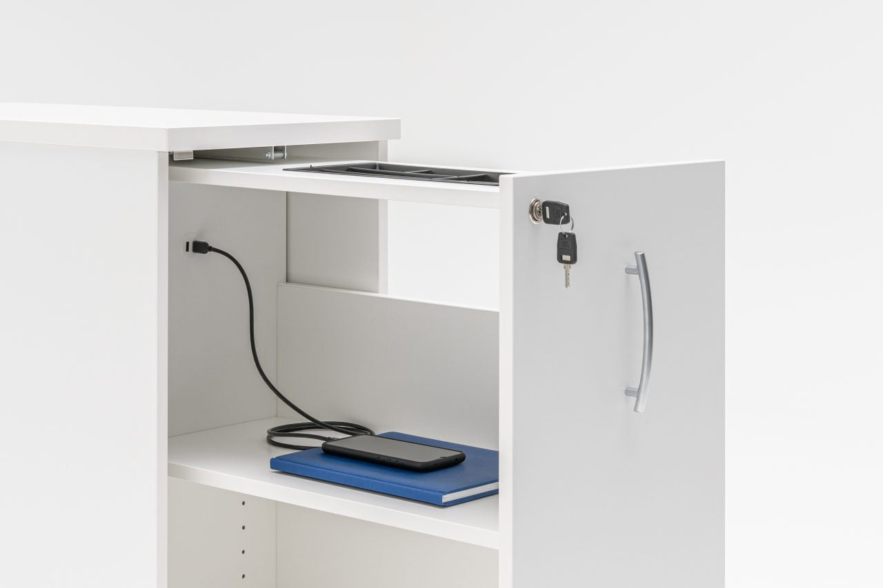 Standard cargo pedestal