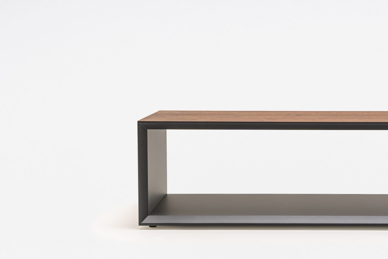 Gravity coffee table