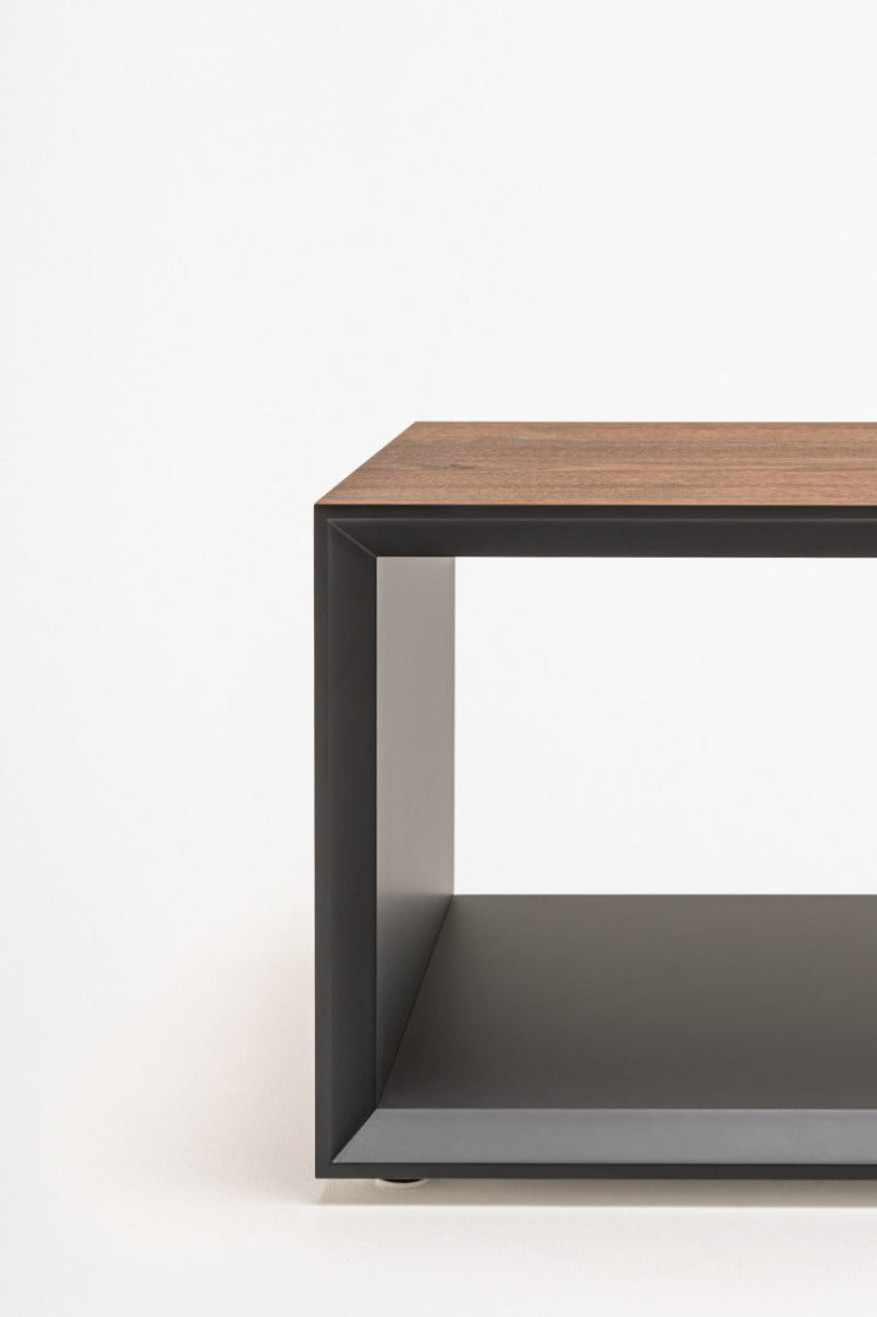 Gravity coffee table