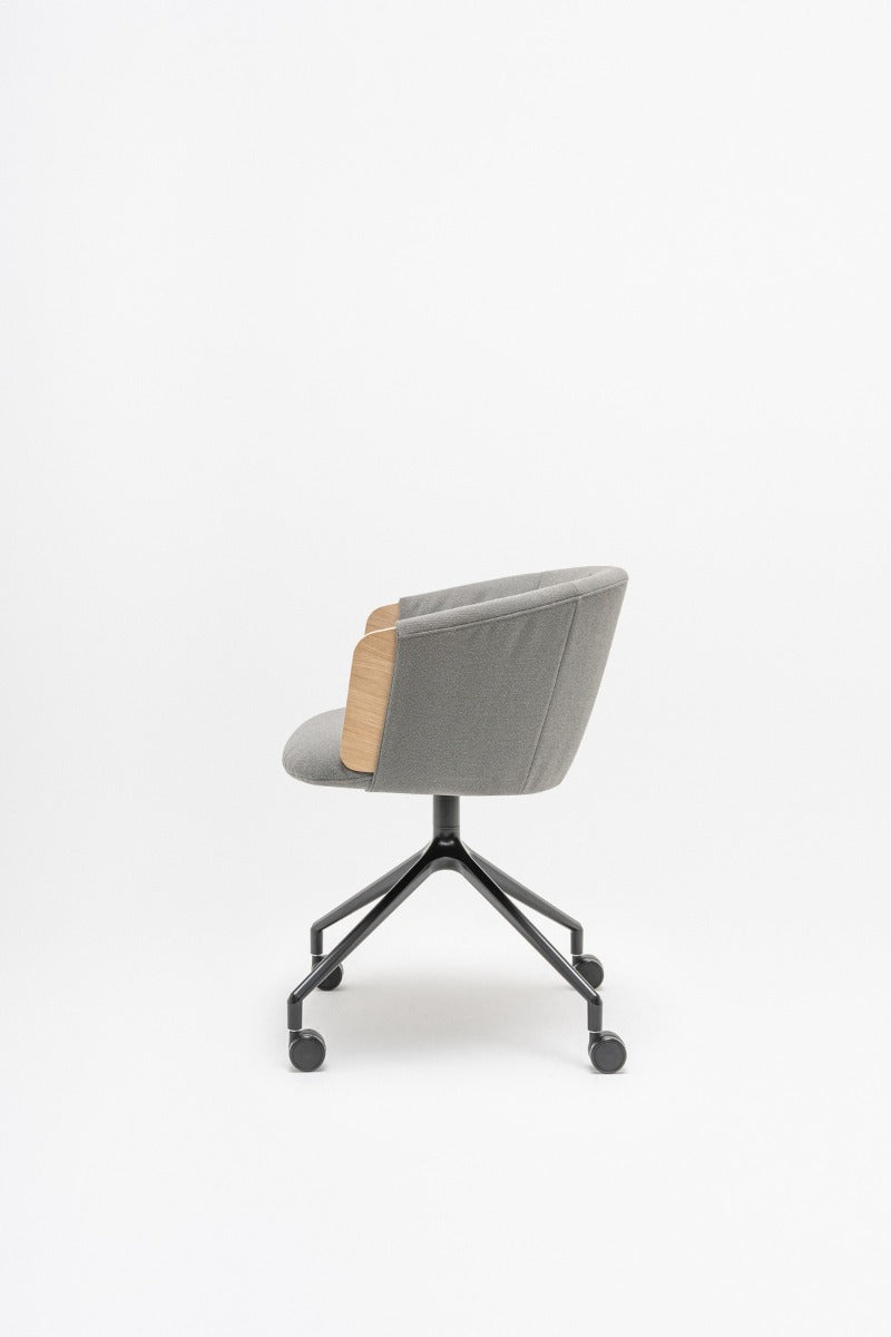 Collar chair swivel base