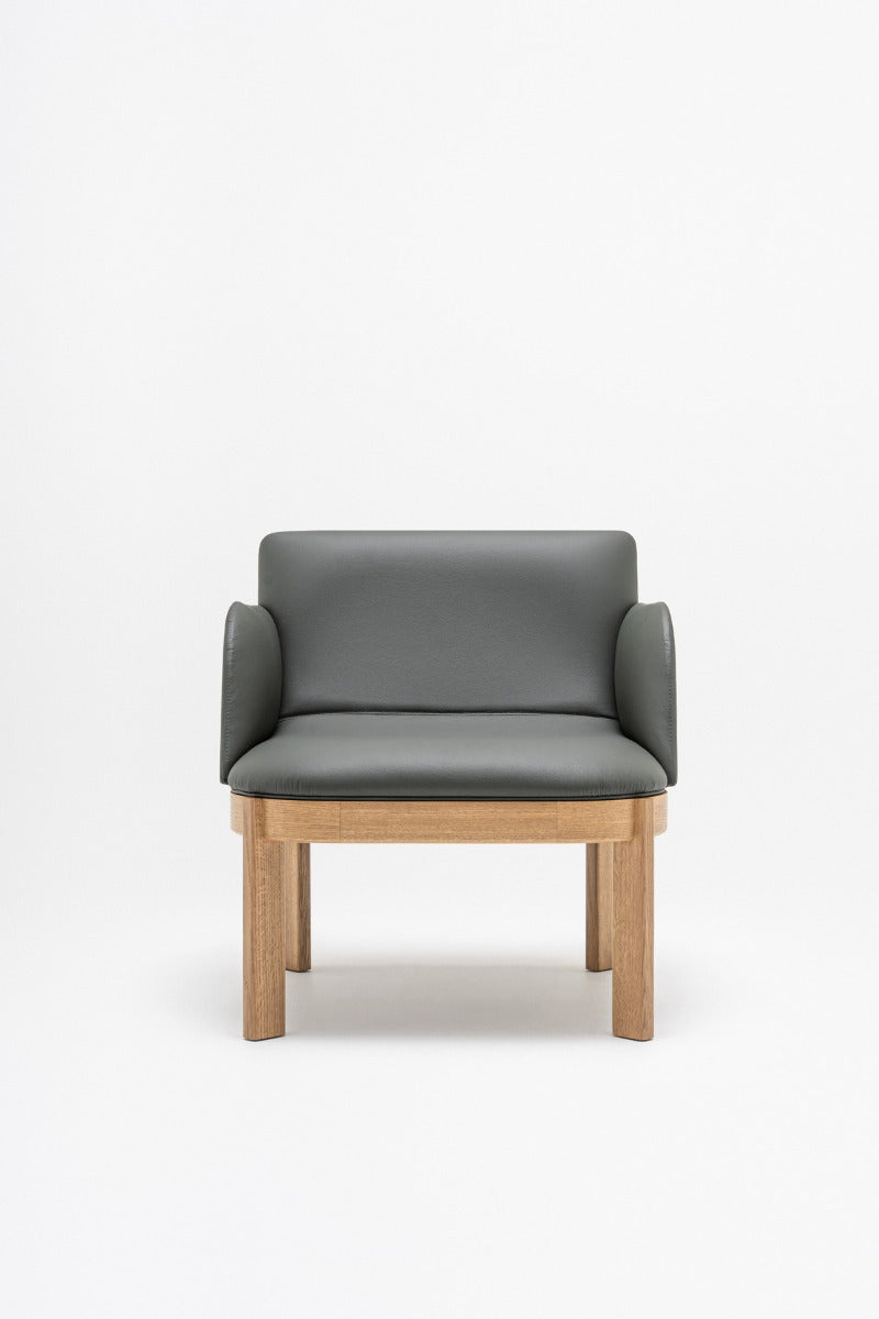 Ramp armchair