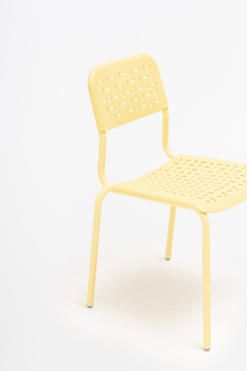 Tube chair 4-legged base