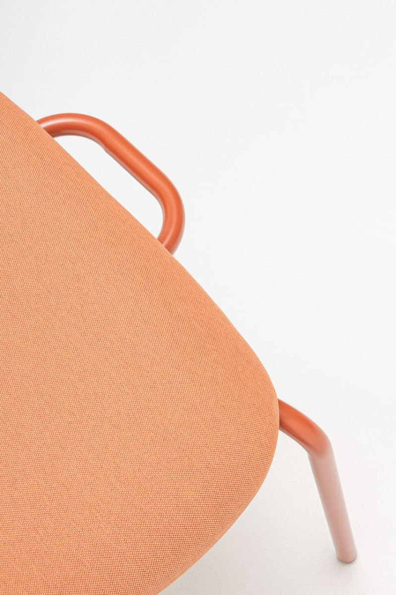 Neue gepolsterte Fußstütze