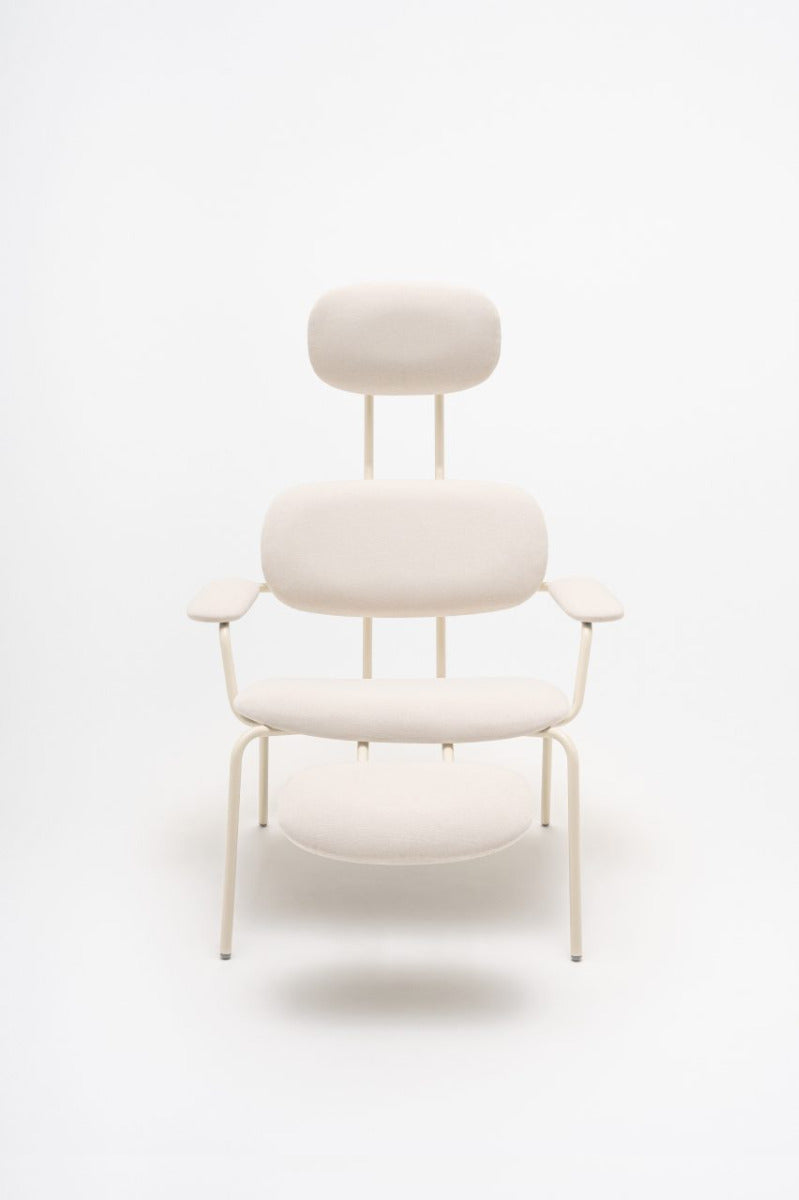 Neuer Polstersessel mit Kopfstütze