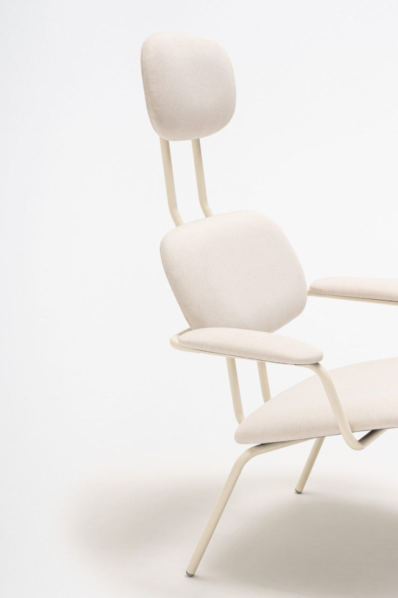 Neuer Polstersessel mit Kopfstütze