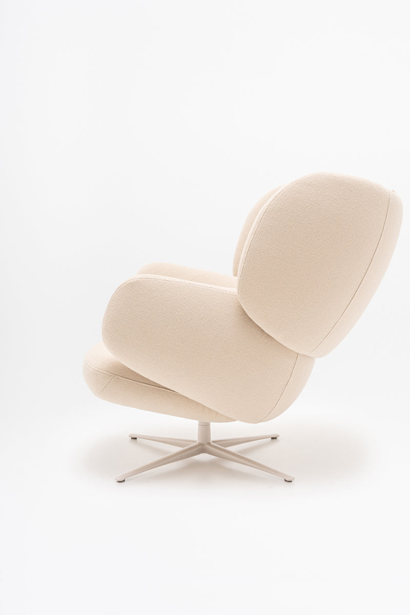 Großer Sessel mit drehbarem Kopfteil