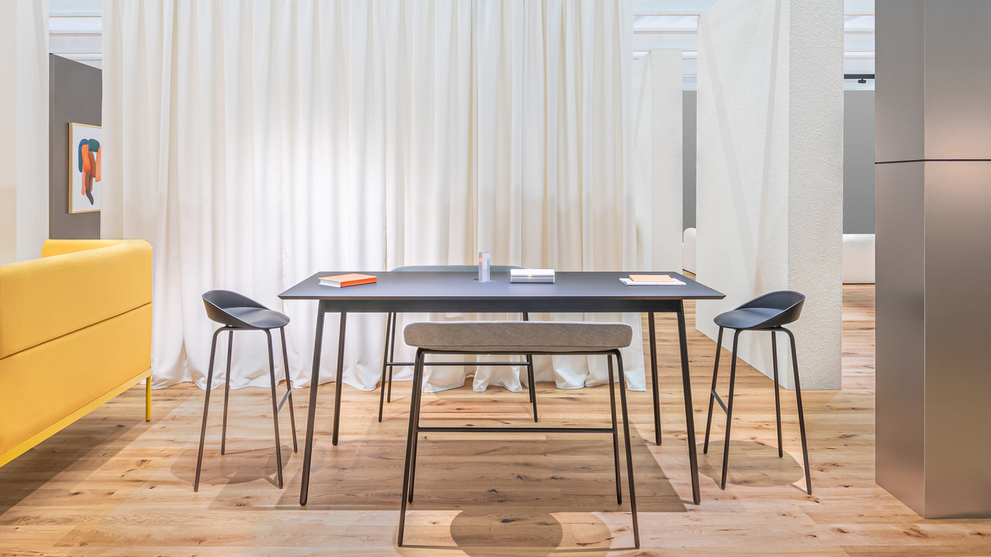 Team high stool plastic