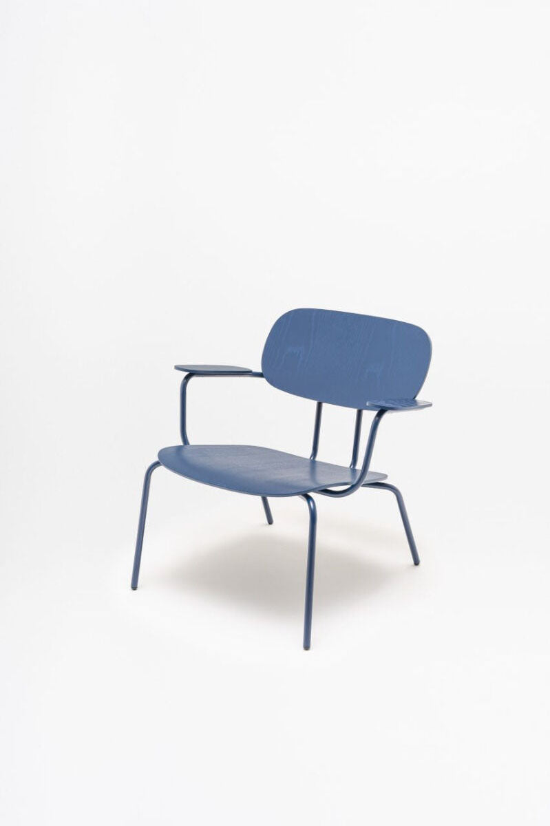 New plywood armchair