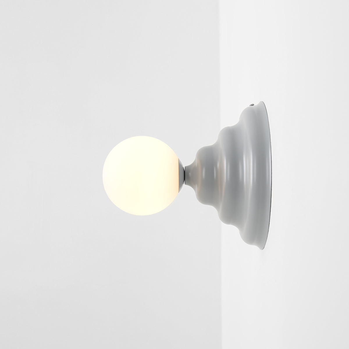 FALA ceiling or wall lamp