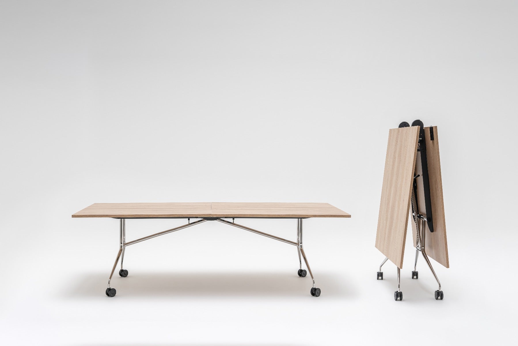 Plica folding table