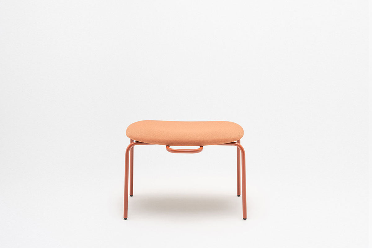 Neue gepolsterte Fußstütze