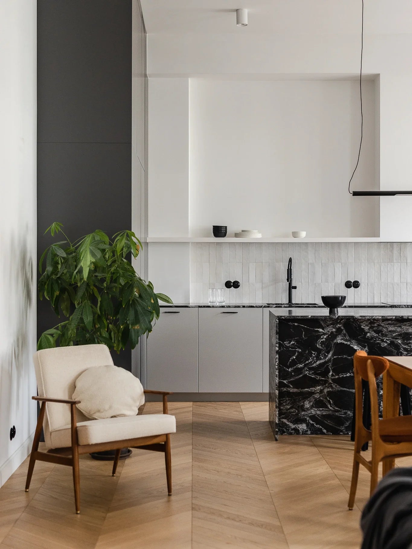 Fox Lounge Chair in Boucle Beige