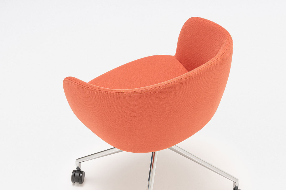 Grace chair polished aluminium base