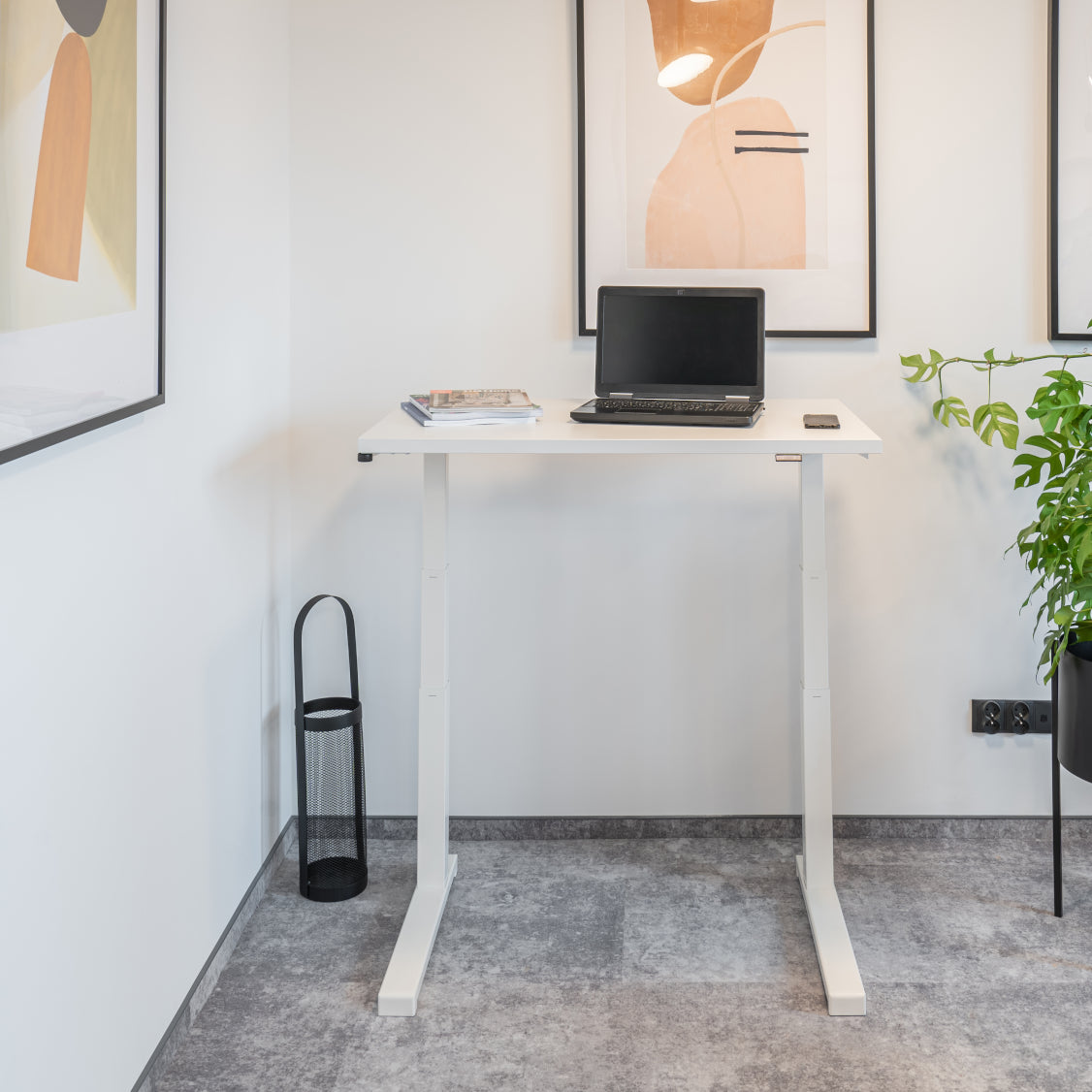 Compact desk electrical height adjustment 575-1225 mm