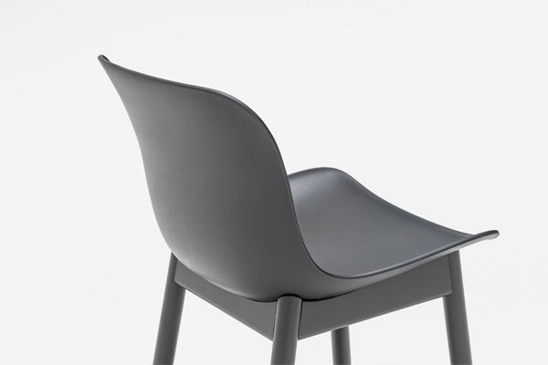 Holzgestell eines baltischen Stuhls