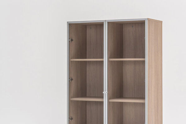 Mito glass-door cabinet