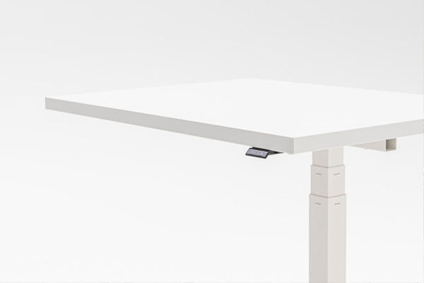 Ogi desk electrical height adjustment
