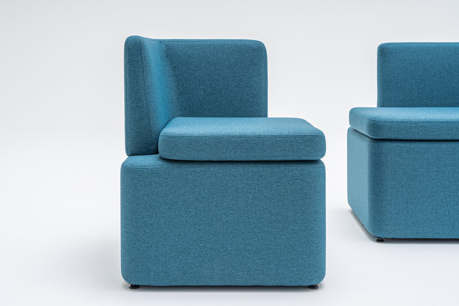 Kaiva modular armchair low