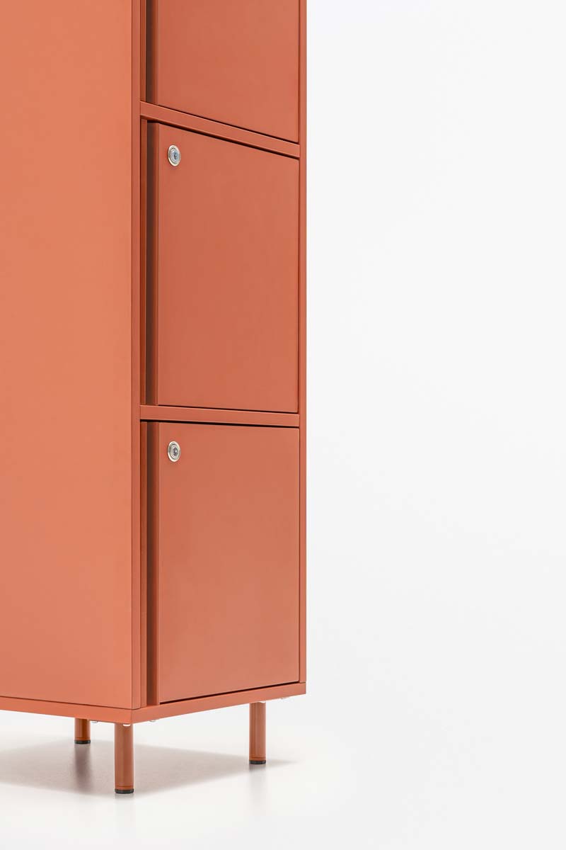 Locker locker-type cabinet