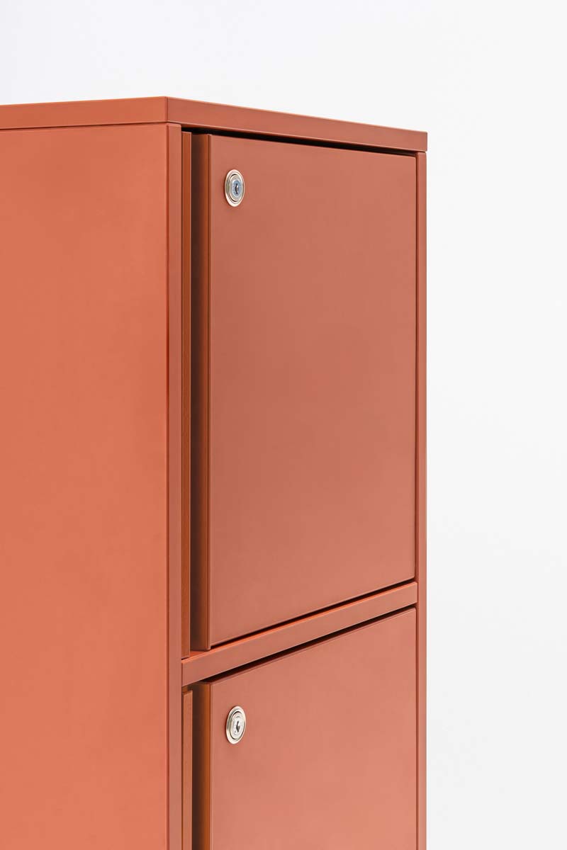Locker locker-type cabinet