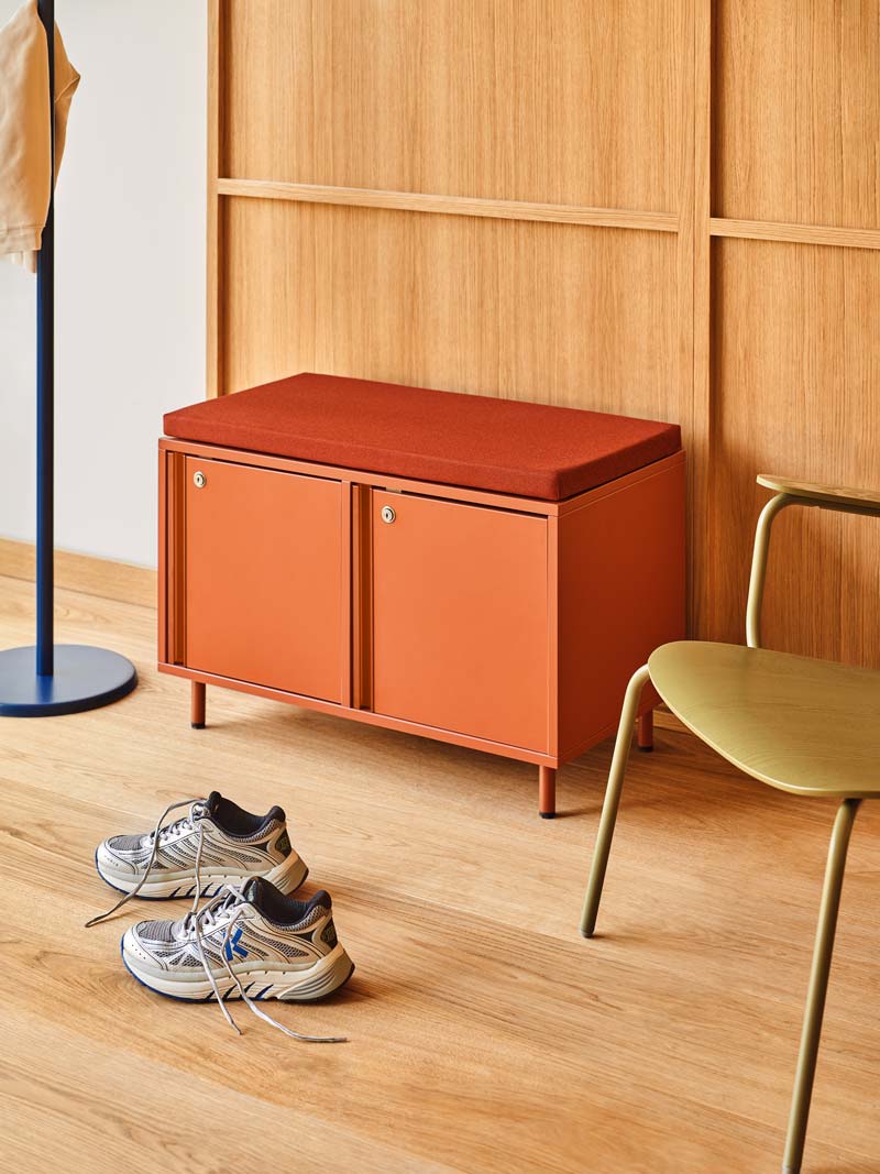 Locker modular storage system