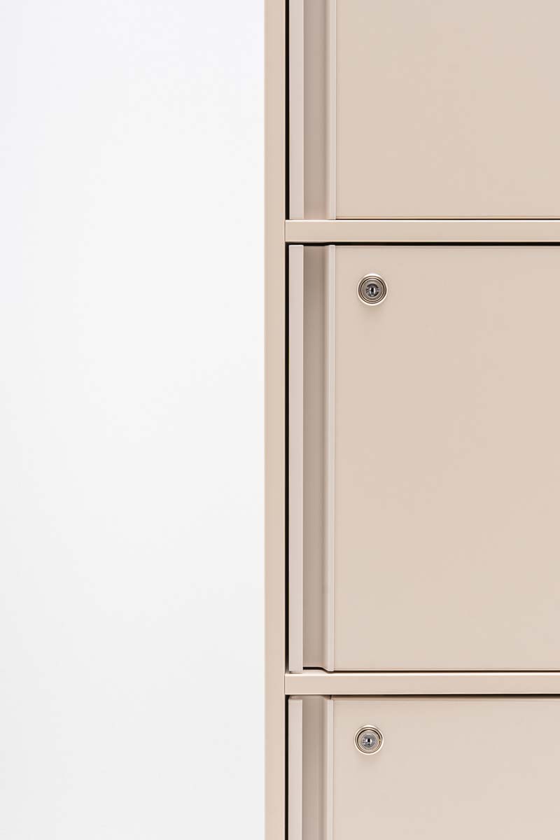 Locker modular storage system