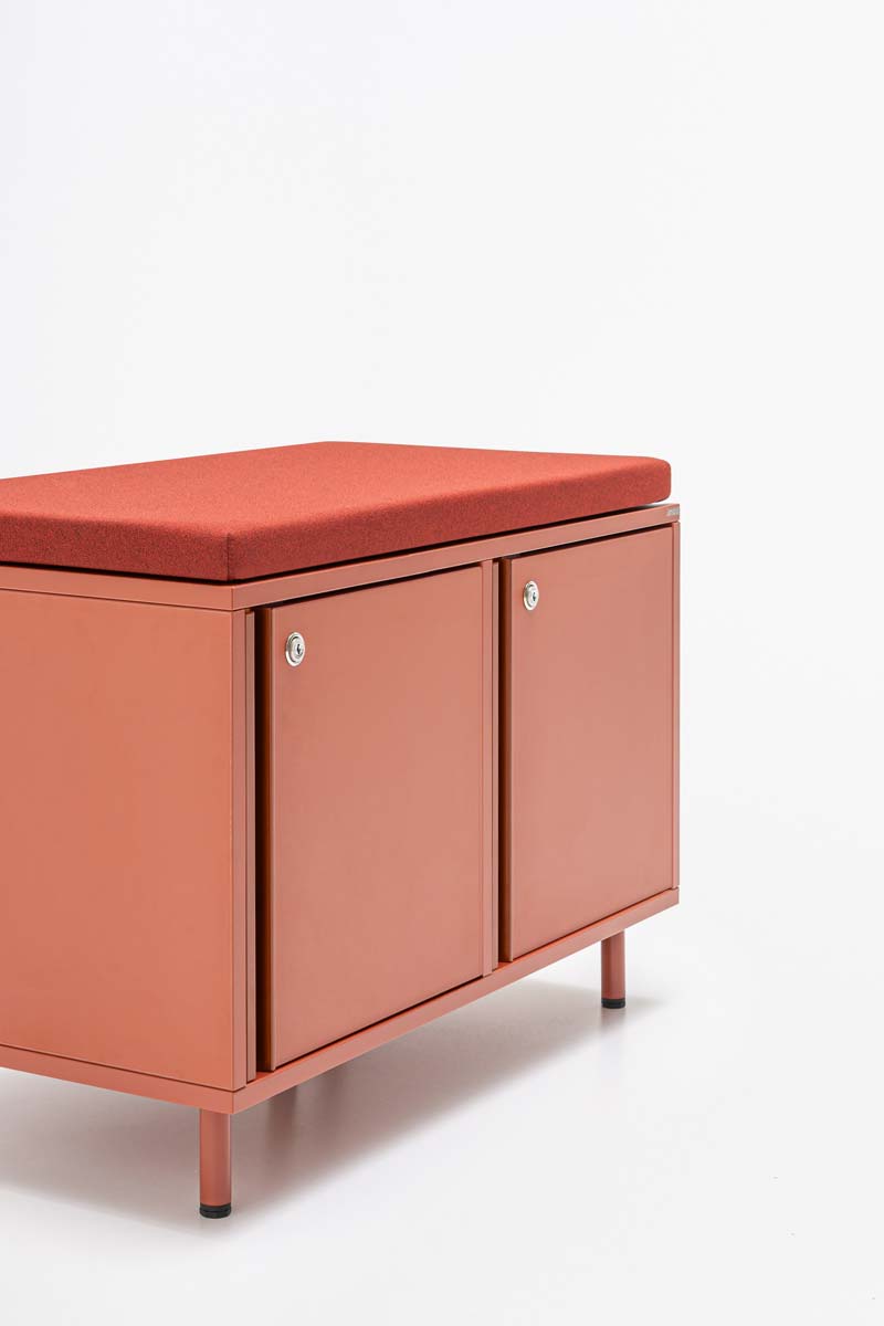 Locker modular storage system