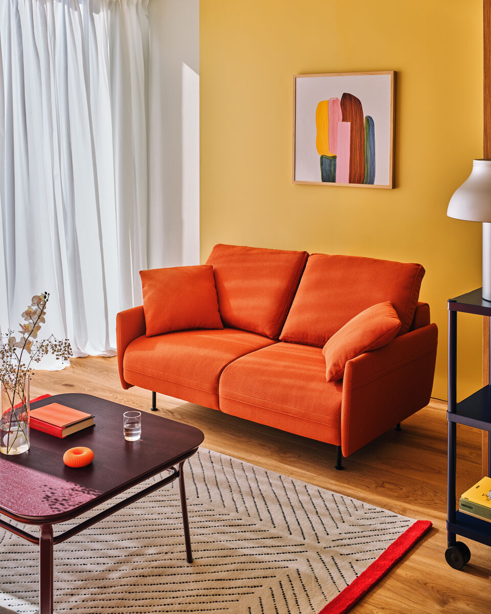 Lotus modular seating system