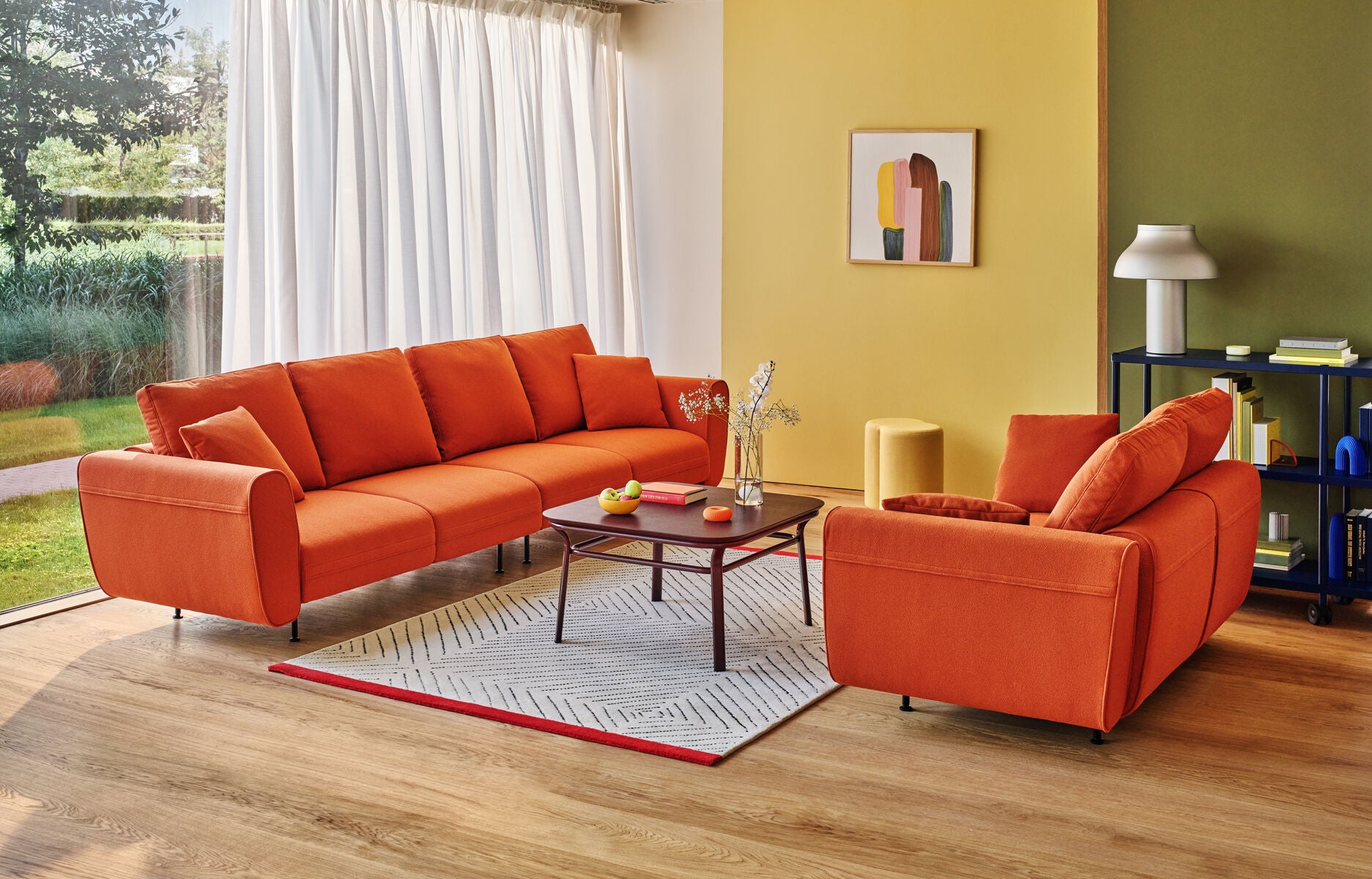 Lotus modular seating system