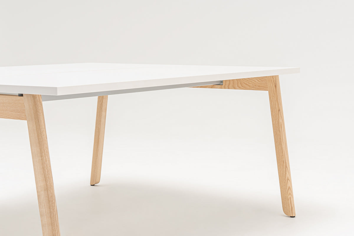 Ogi bench desk